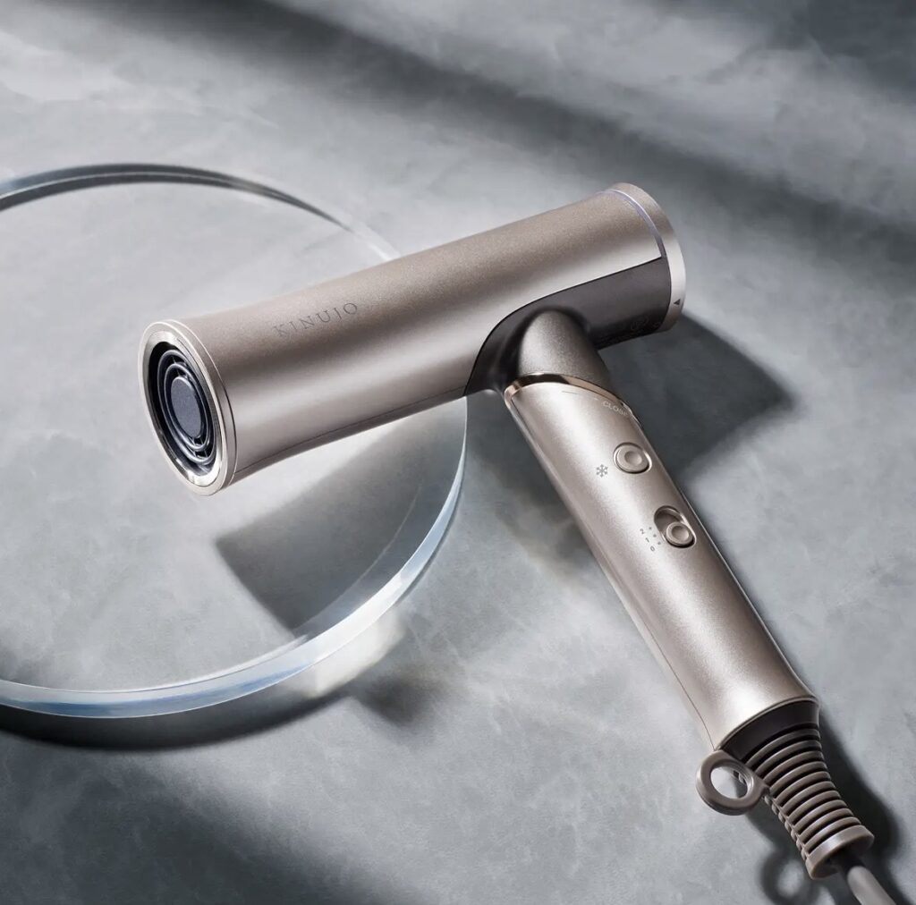 絹女ドライヤー Voyage 海外対応