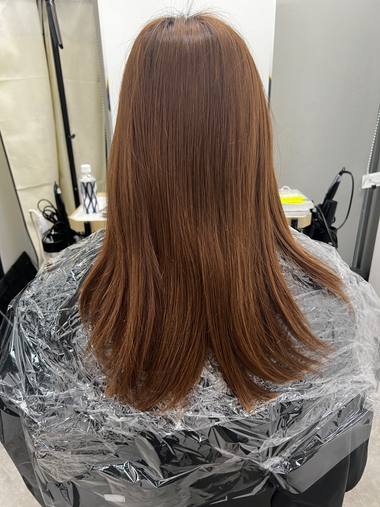 オレンジ→透明感ブラウン 施術前 表参道